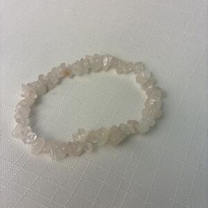 Pink Quartz Stone Chip Beaded Stretch Bracelet Bead Chain No Clasp
